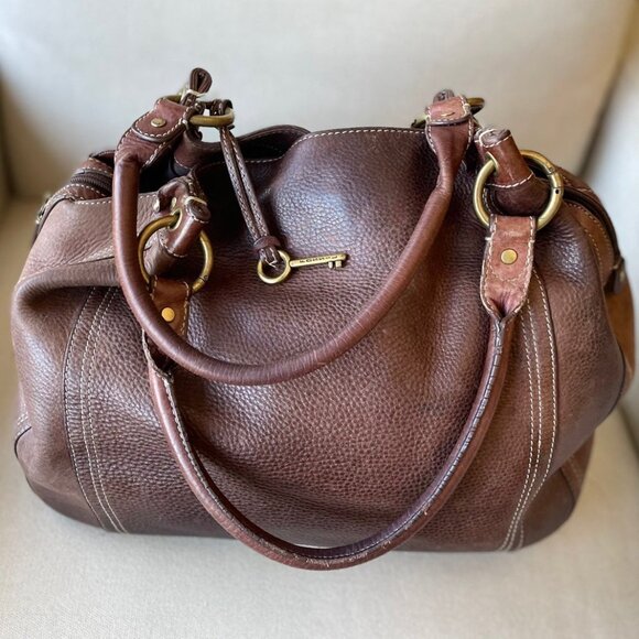 Fossil leather shoulder bag. Tear in liner - Picture 3 of 16